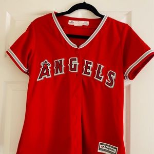 NWOT Angels MLB women’s Jersey